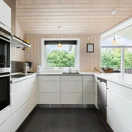 Ll210-humble-blabaervaenget-5 בית נופש *